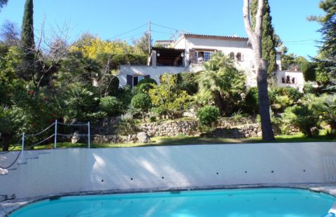 SUPER CANNES VILLA T5 200M2 VUE MER TERRAIN 2644M2 PISCINE