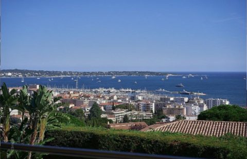 GOLF VILLA T9 DE 250M2 VUE MER