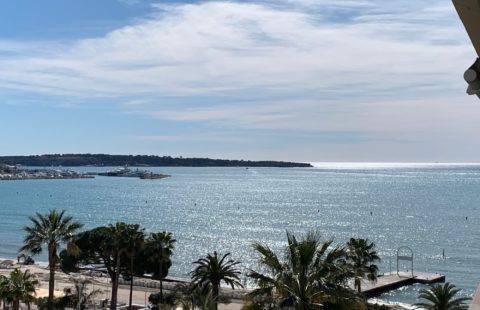 CANNES CROISETTE T3 VUE MER