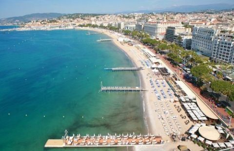 CANNES CENTRE RESTAURANT 120M2 224000€