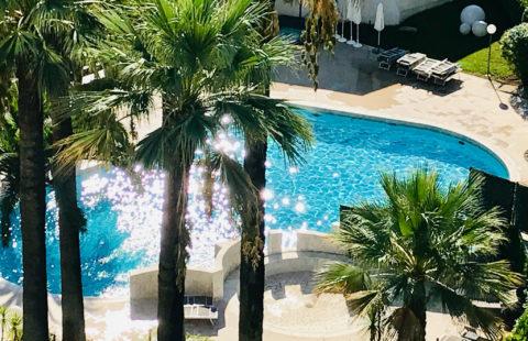 CANNES PENTHOUSE T3-T4 DE 140M2 TERRASSES 140M2 VUE MER PISCINE TENNIS