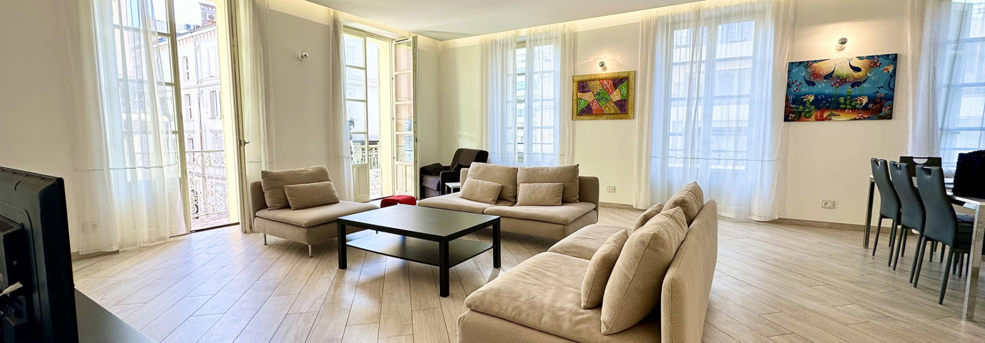CANNES CENTRE BANANE T3/T4 SUD 96M2 TERRASSES SUD