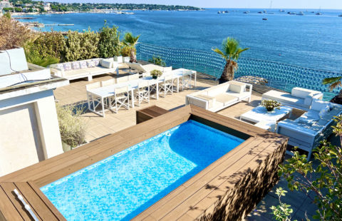 JUAN PENTHOUSE SUR L’EAU T5/T6 DE 170m2 TERRASSE DE 250m2 VUE MER FEERIQUE PISCINE GARAGE